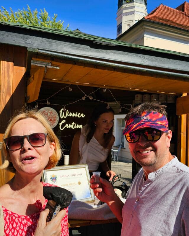 Winobranie Zielona Gora domki winiarskie rynek